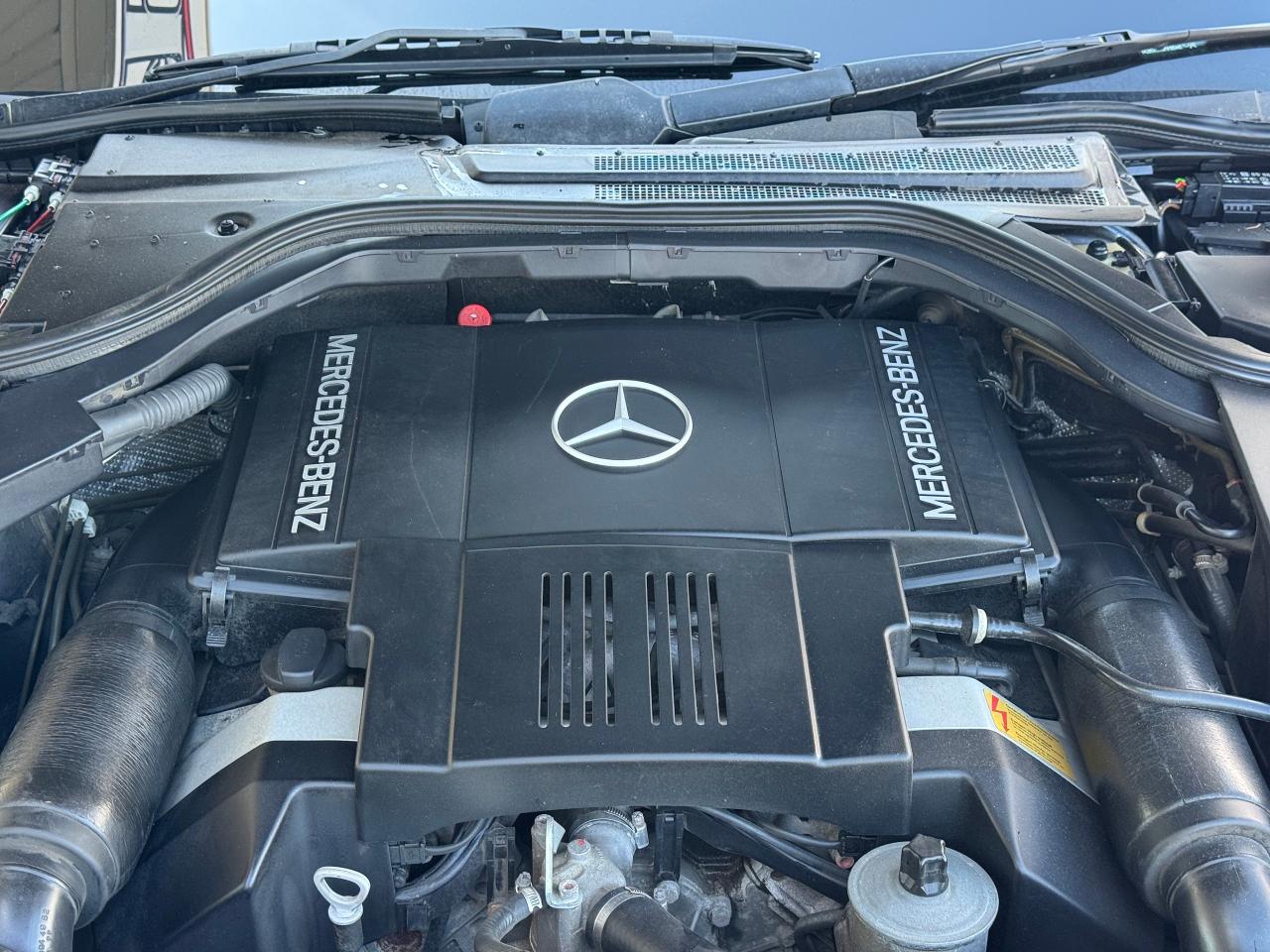 1993 Mercedes-Benz S-Class 500SEL **SUPER LOW KM'S** - Photo #40