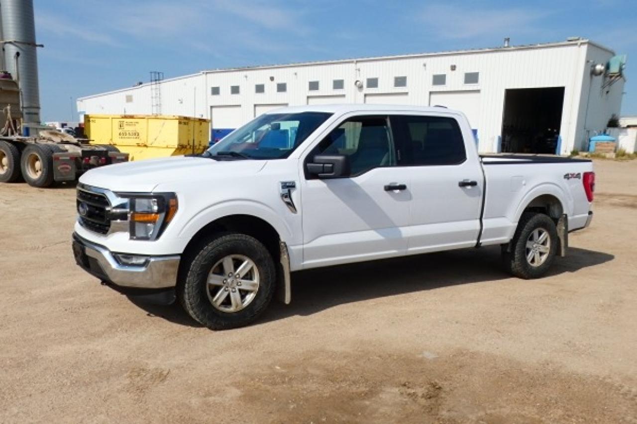 2023 Ford F-150 XLT 4WD SuperCrew 6.5' Box w/Power cloth, NAV, BUC - Photo #2