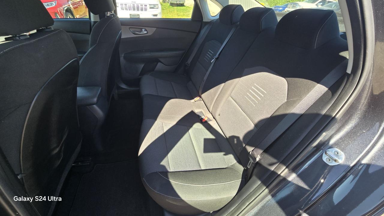 2019 Kia Forte LX - Photo #14