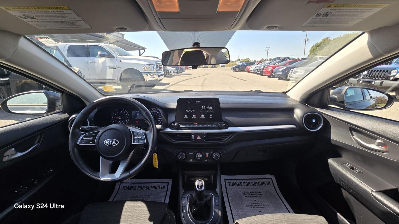 2019 Kia Forte LX - Photo #9