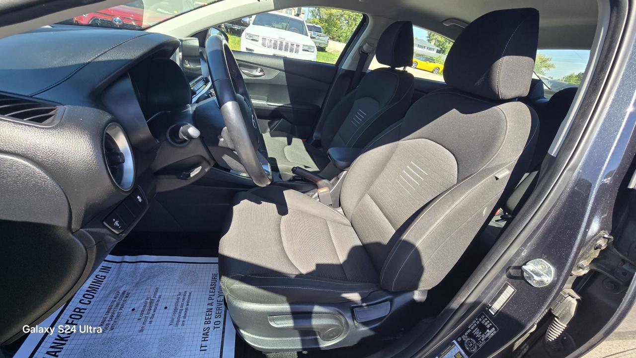 2019 Kia Forte LX - Photo #16