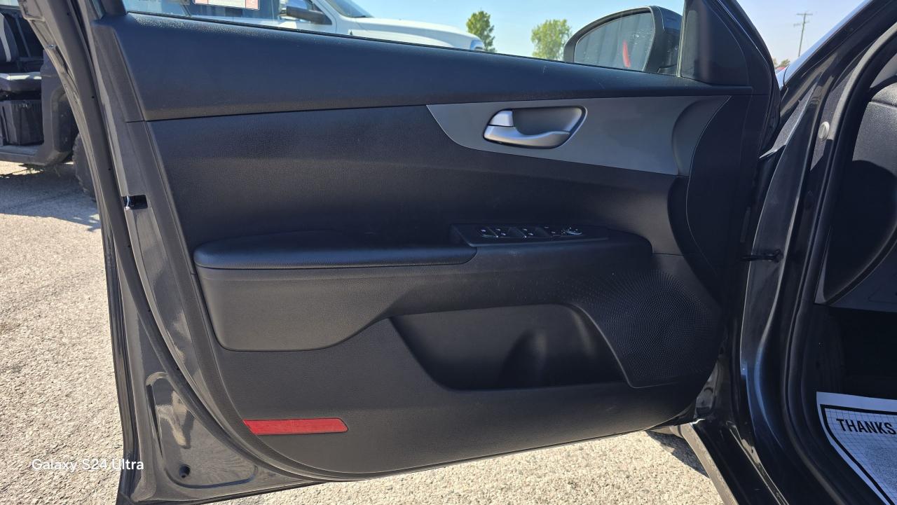 2019 Kia Forte LX - Photo #21