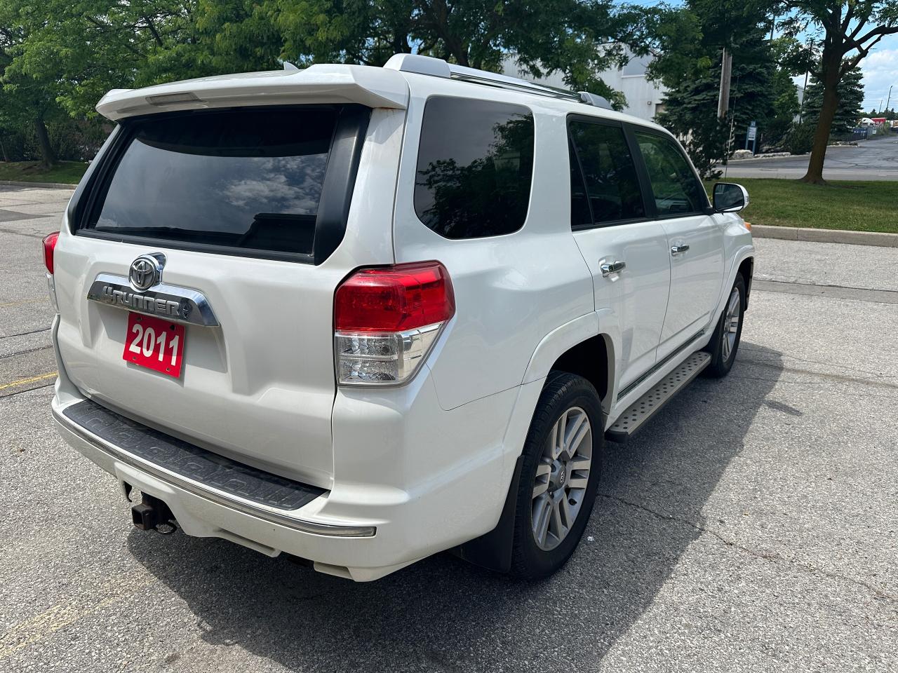 2011 Toyota 4Runner SR5 PREMIUM..4WD..V6..NO ACCIDENTS..CERTIFIED ! Photo4