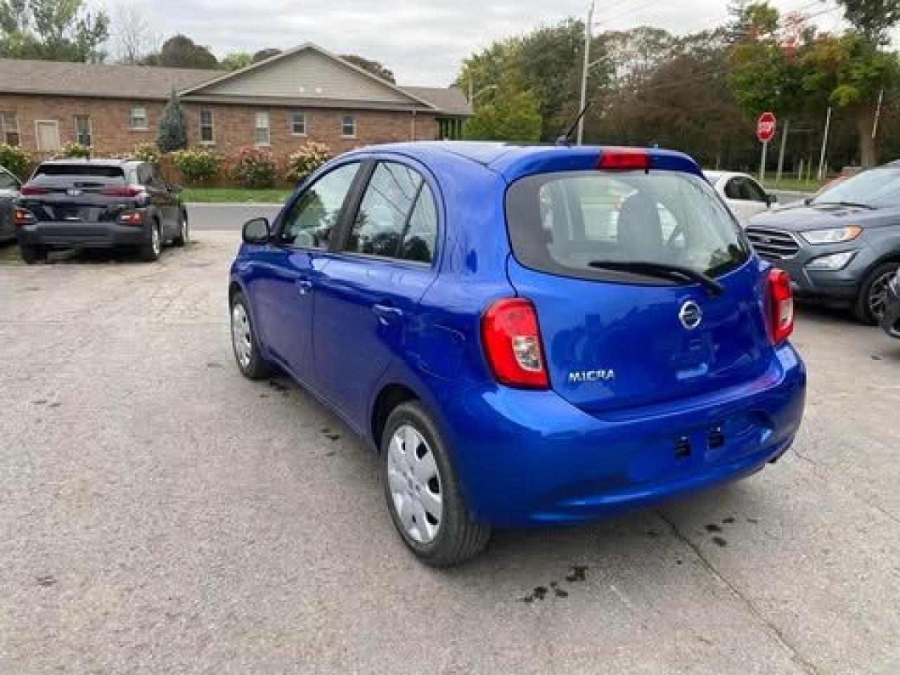 2018 Nissan Micra SV - Photo #6