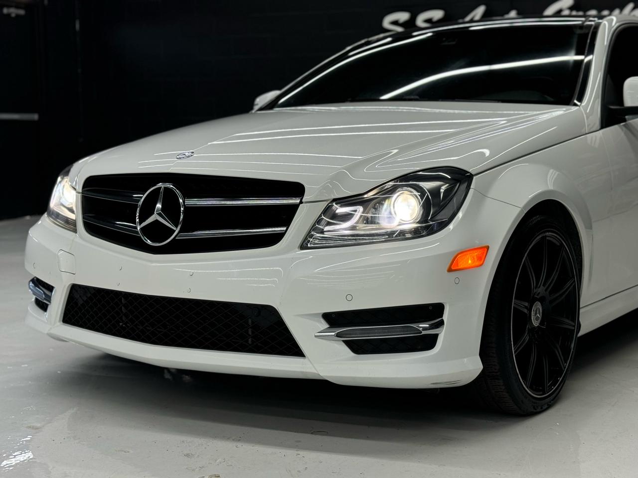 2015 Mercedes-Benz C 350 AMG PKG|COUPE|4MATIC|NAV|BACKUP|FCW|LKA|HK SOUND| - Photo #30