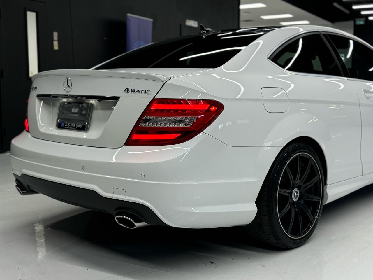 2015 Mercedes-Benz C 350 AMG PKG|COUPE|4MATIC|NAV|BACKUP|FCW|LKA|HK SOUND| - Photo #31