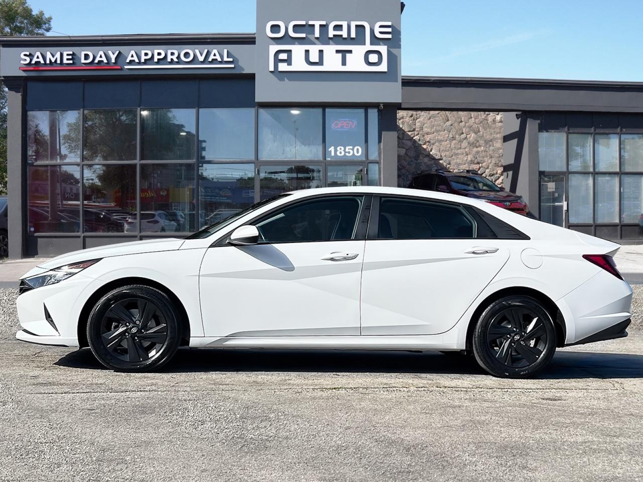 2021 Hyundai Elantra Preferred - Photo #3