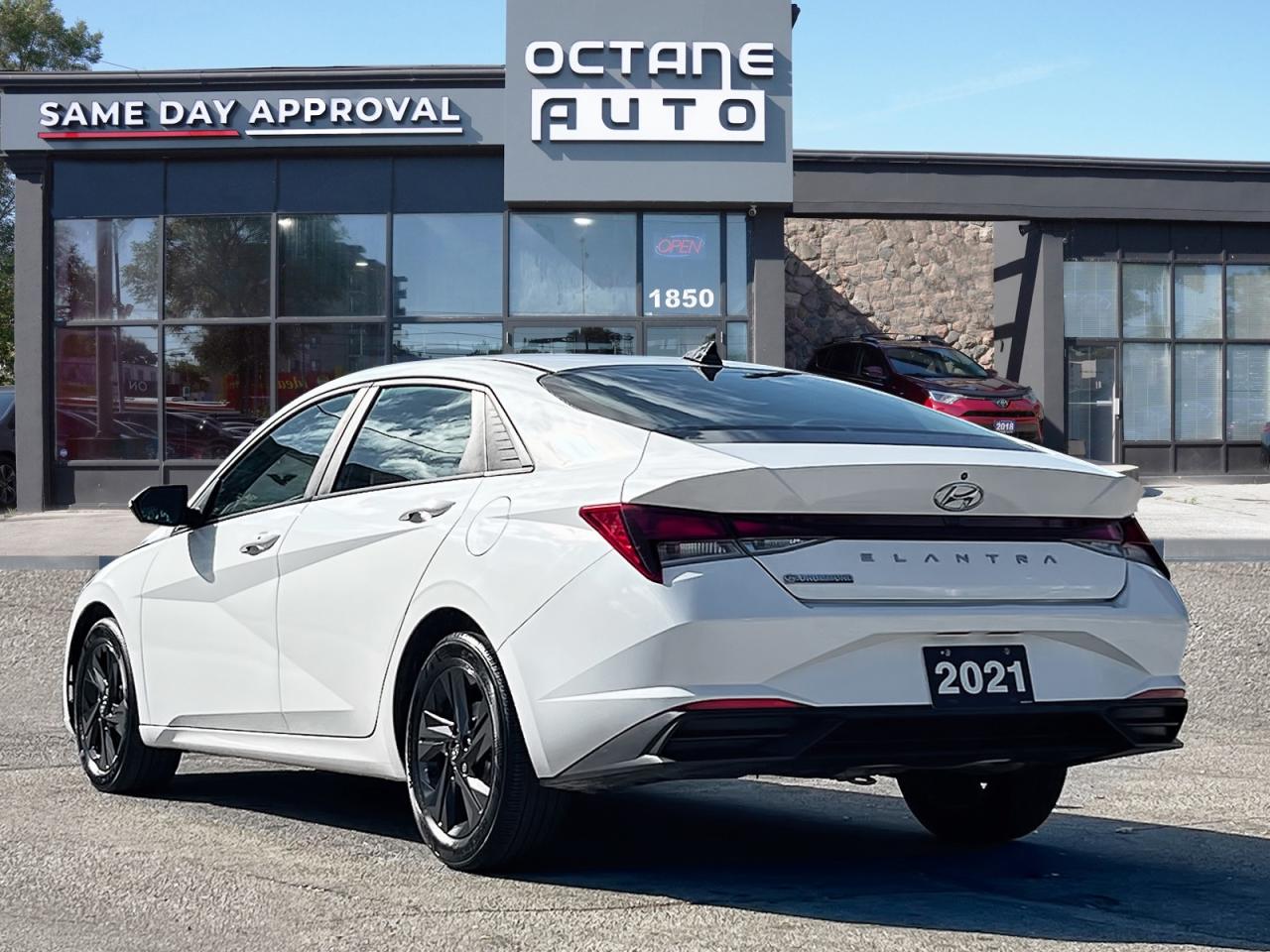 2021 Hyundai Elantra Preferred - Photo #4