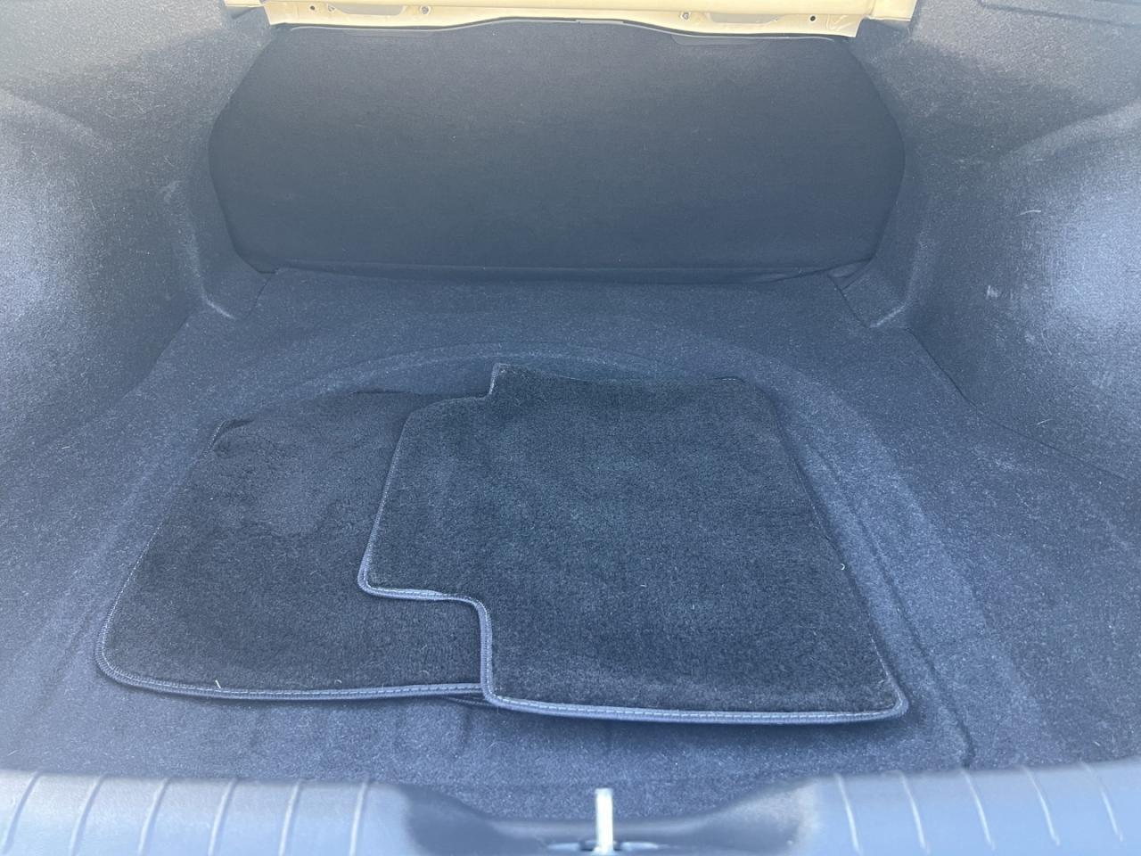 2021 Hyundai Elantra Preferred IVT Photo