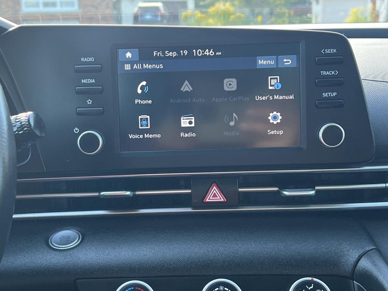2021 Hyundai Elantra Preferred IVT Photo