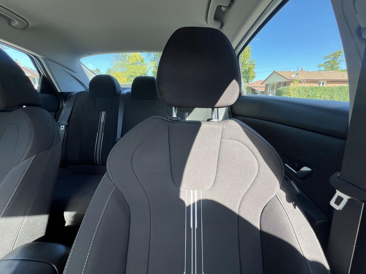 2021 Hyundai Elantra Preferred IVT Photo