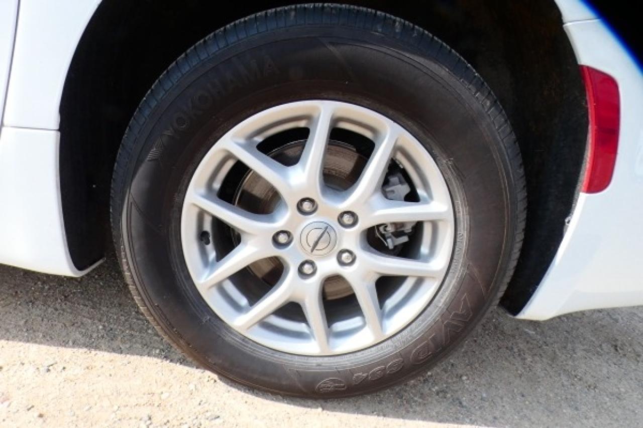 2024 Chrysler Pacifica Touring-L FWD w/Htd Leather, BUC - Photo #16