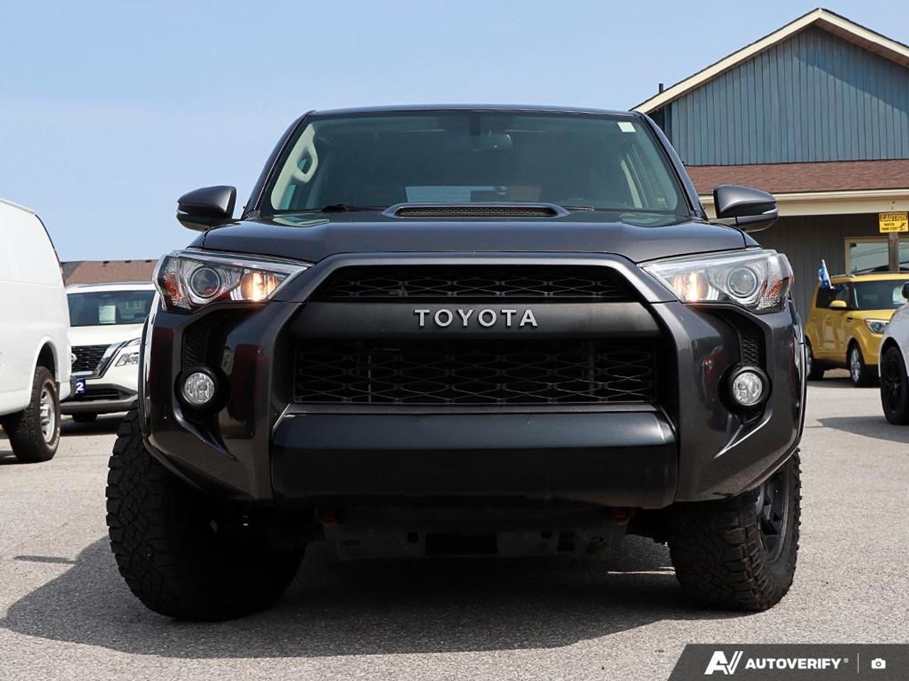 2017 Toyota 4Runner SR5,TRD OFFROAD,4X4,R/V CAM,NAVI,LEATHER ,SUNROOF Photo