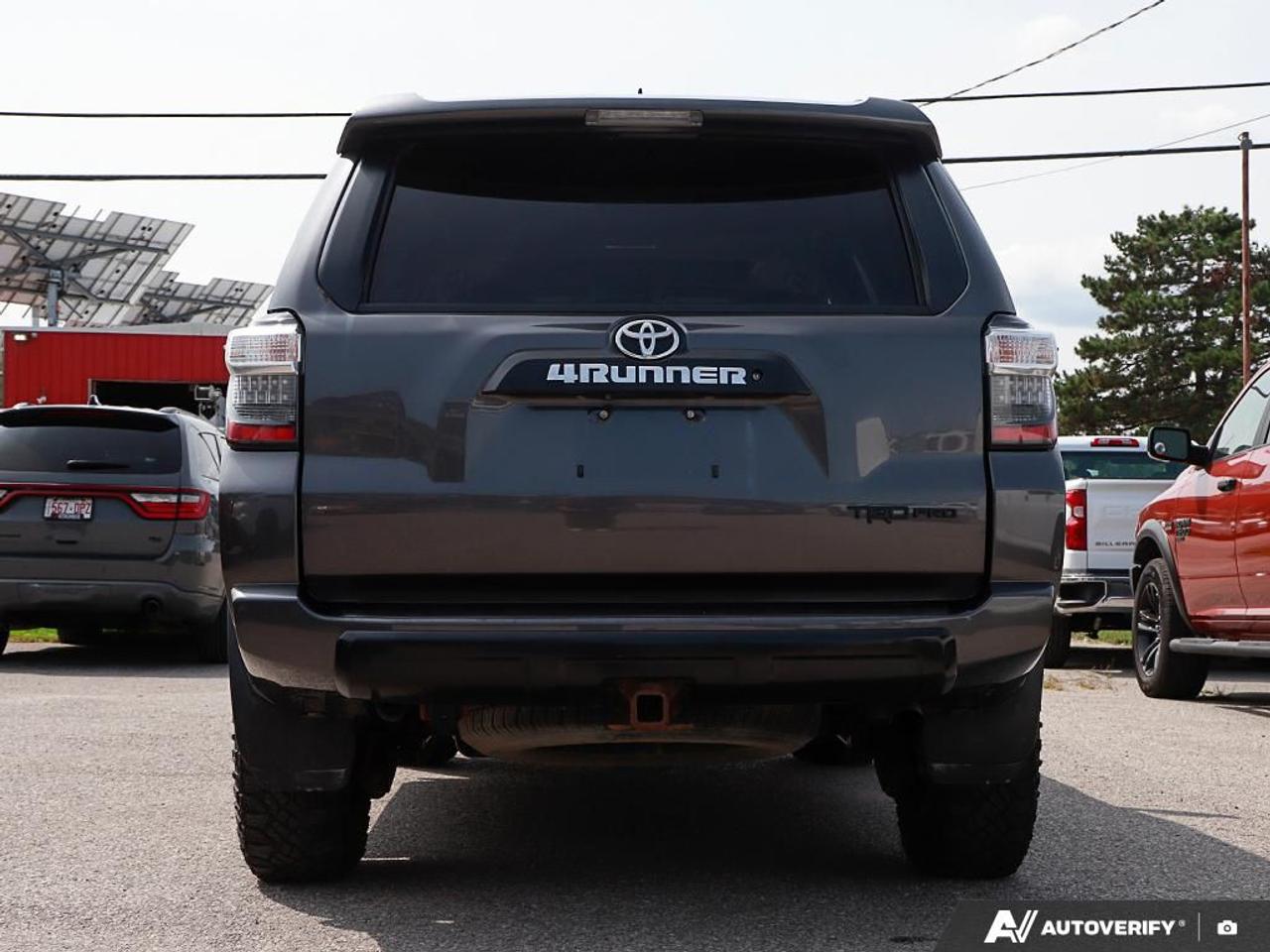 2017 Toyota 4Runner SR5,TRD OFFROAD,4X4,R/V CAM,NAVI,LEATHER ,SUNROOF - Photo #5