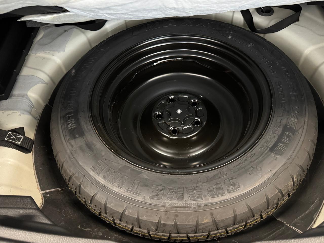 2017 Nissan Rogue SV+New Tires+Brakes+BSM+CLEAN CARFAX - Photo #57