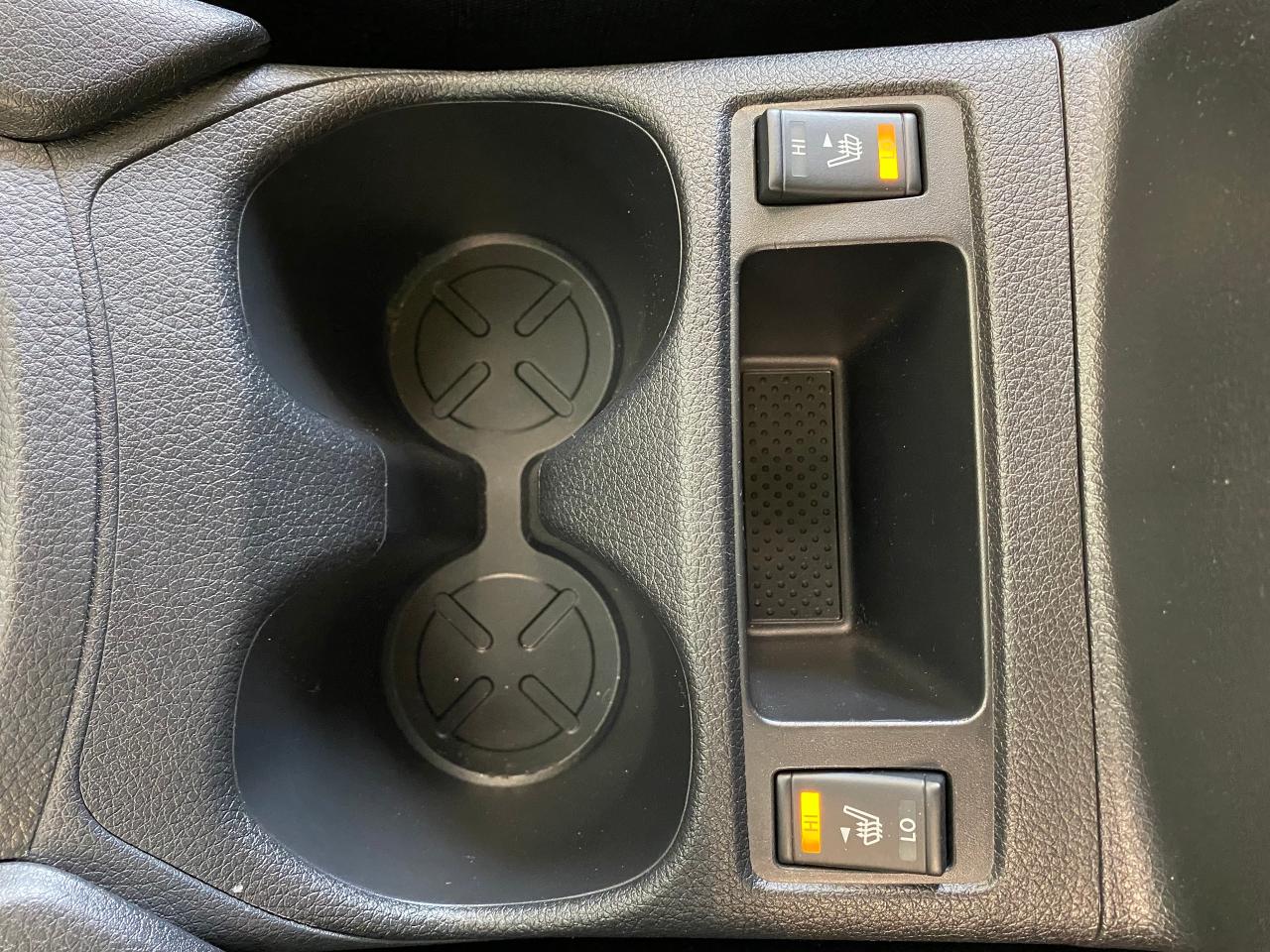 2017 Nissan Rogue SV+New Tires+Brakes+BSM+CLEAN CARFAX - Photo #46
