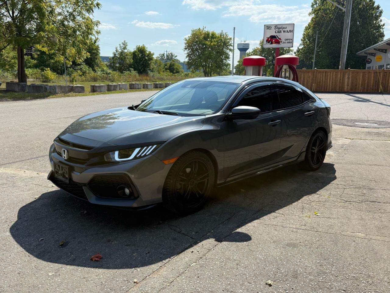 2017 Honda Civic Sport Photo2