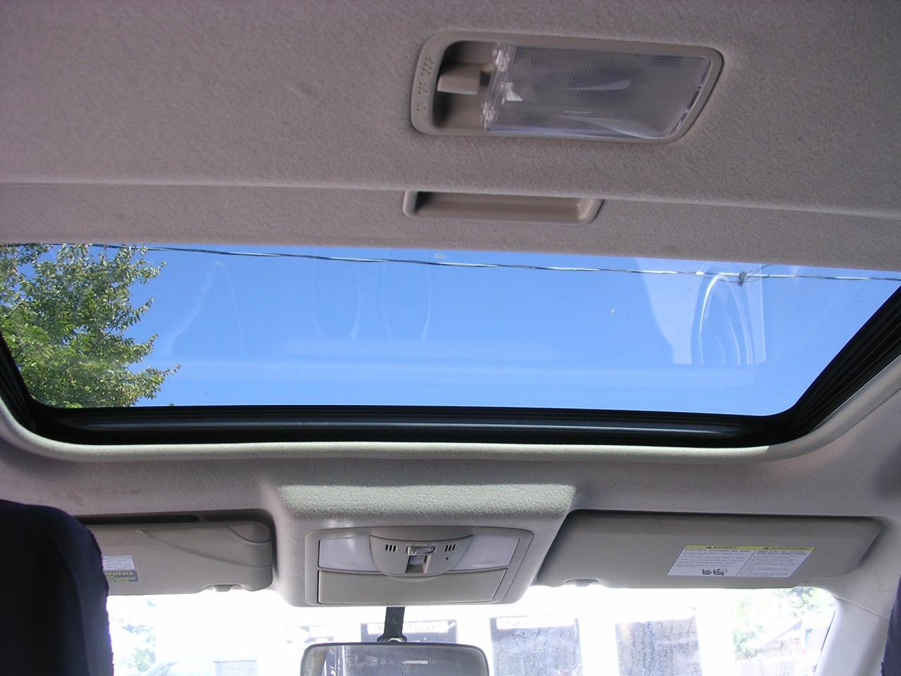 2010 Nissan Rogue AWD 4dr SL - Photo #9