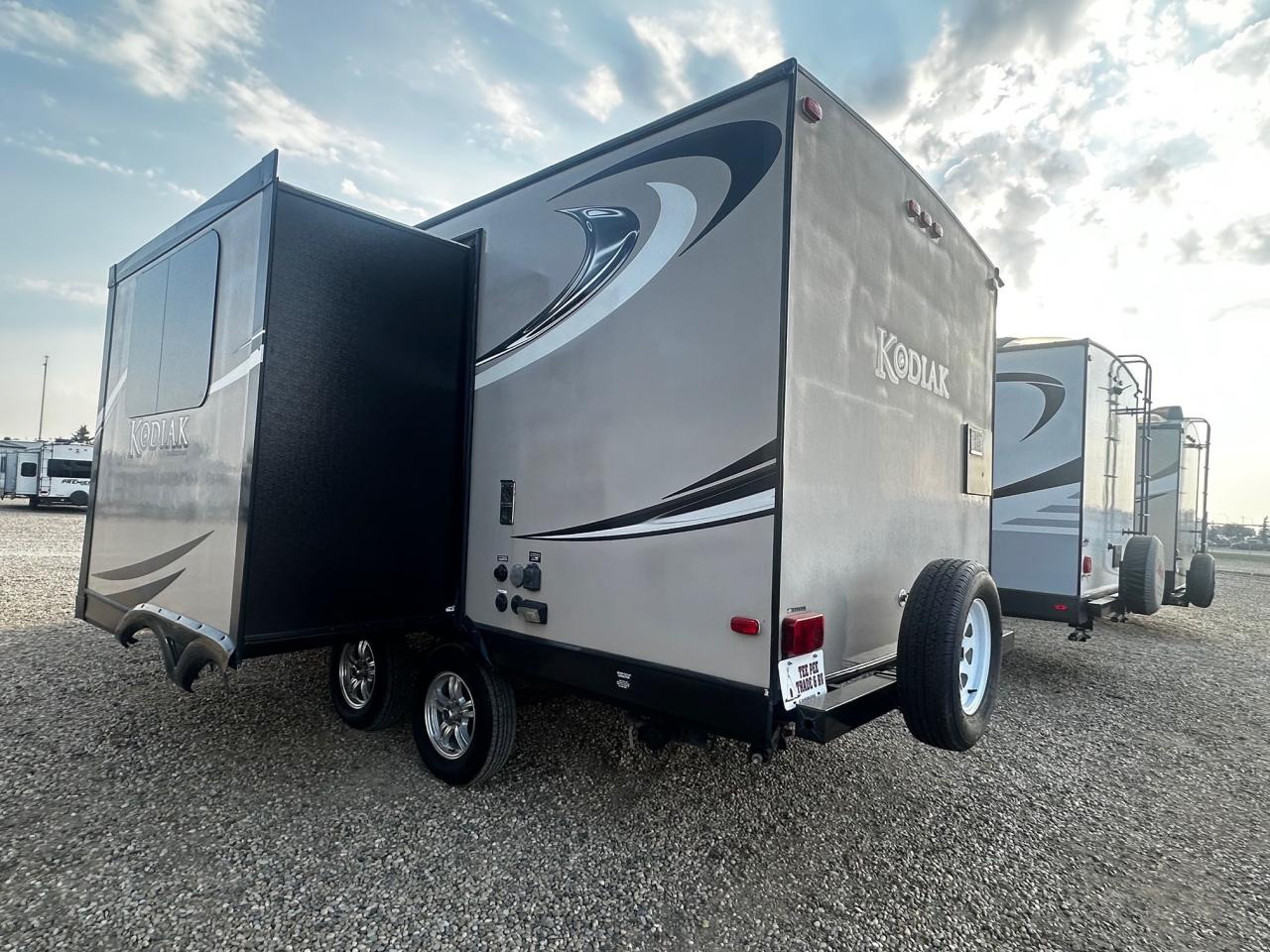 2013 Dutchmen Kodiak 221RBSL 
