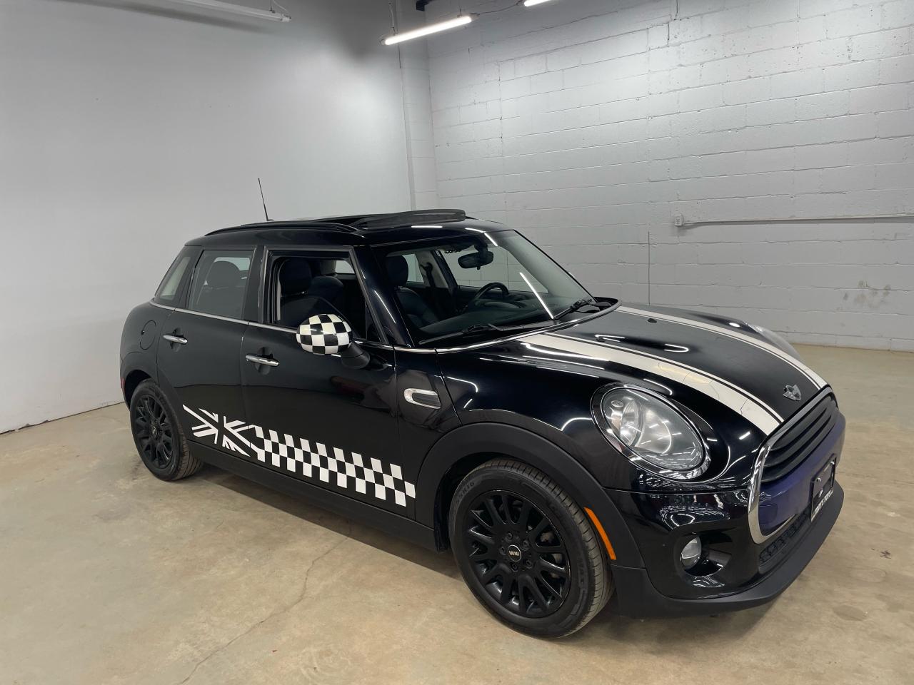 2018 MINI Cooper Cooper FWD