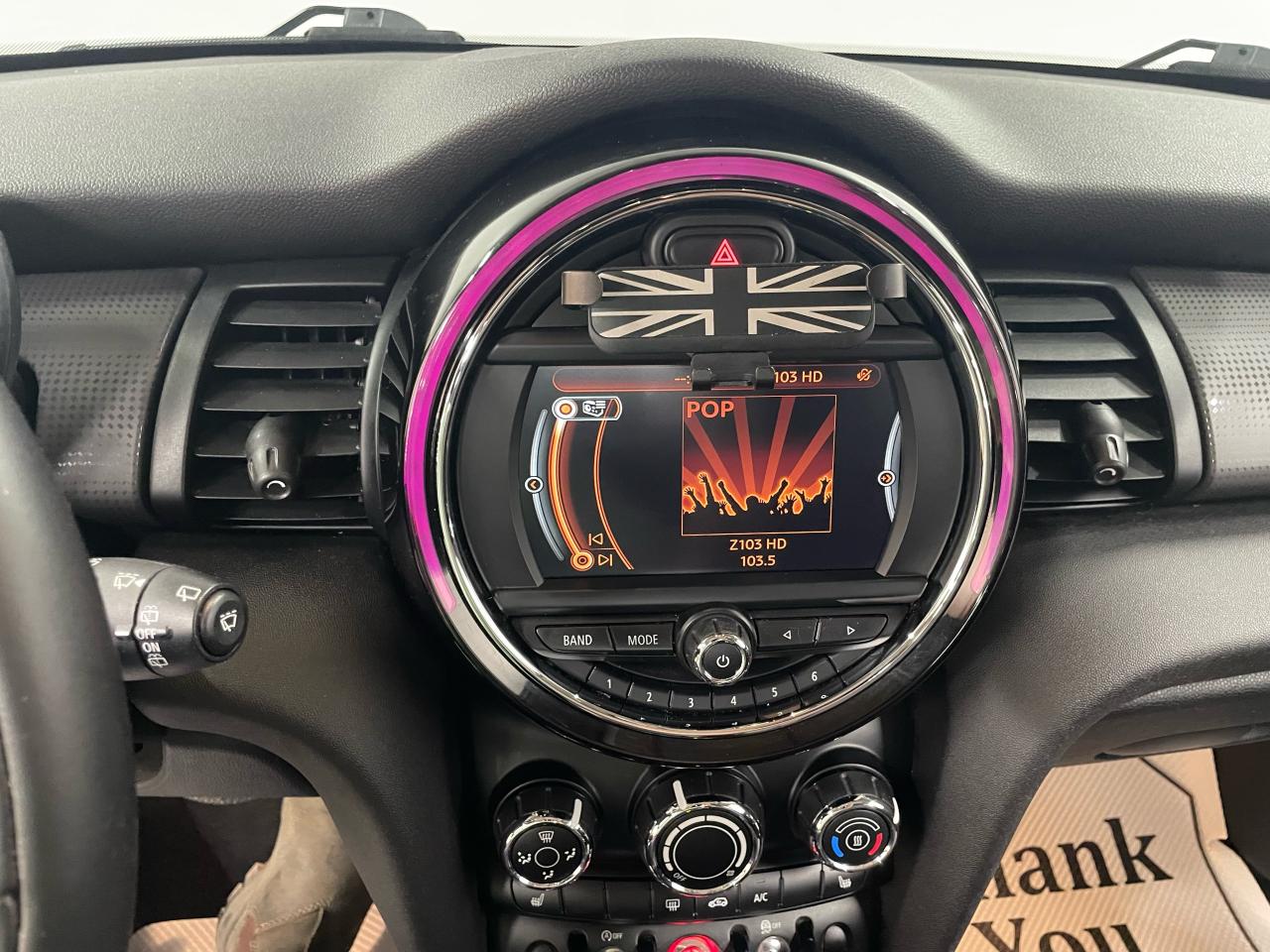 2018 MINI Cooper Cooper FWD Photo37