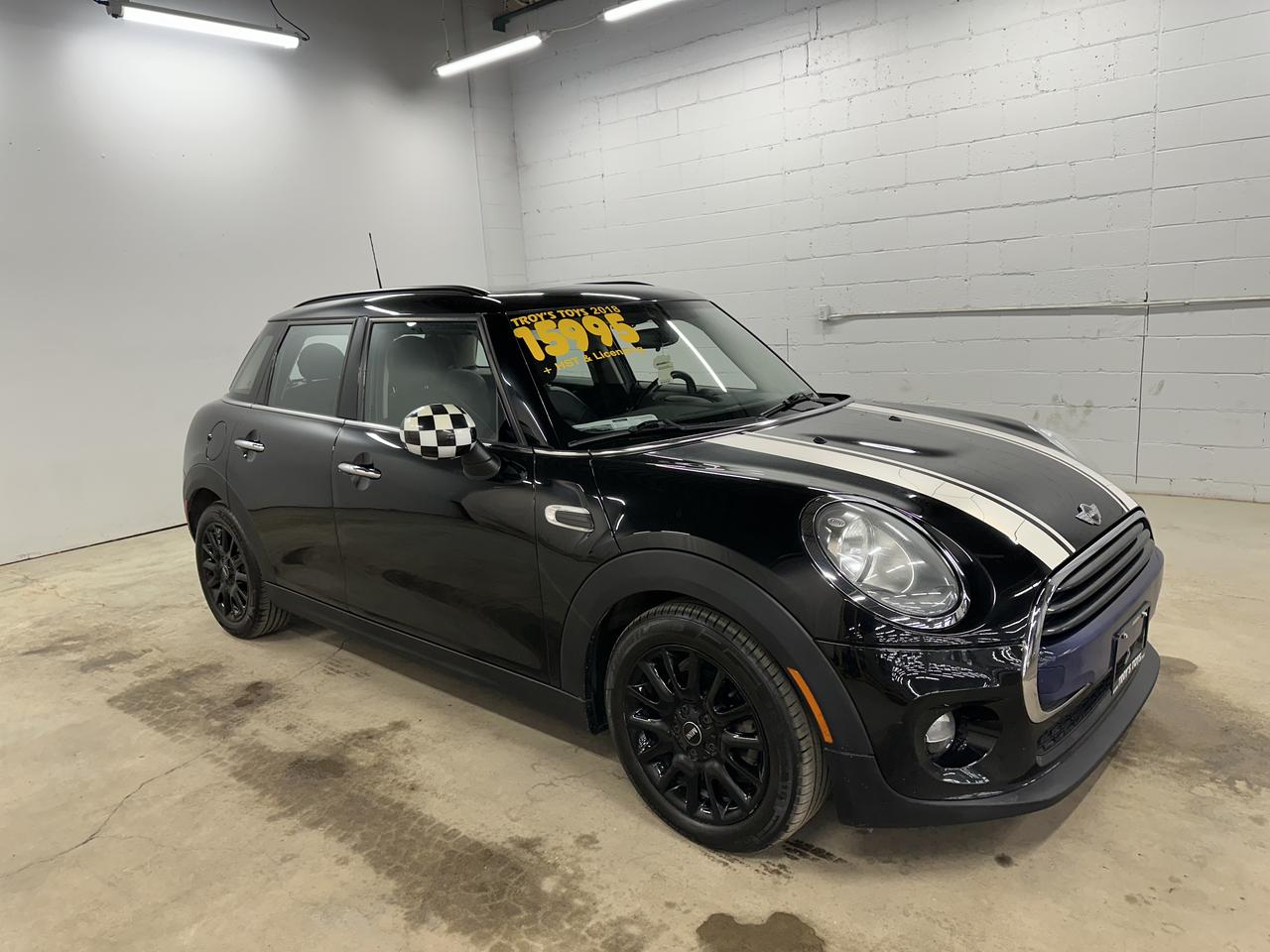 2018 MINI Cooper 4-Door Hatchback FWD