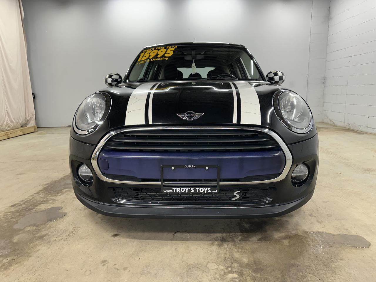 2018 MINI Cooper Cooper FWD | LOW KMS | CLEAN CARFAX | HEATED SEATS Photo