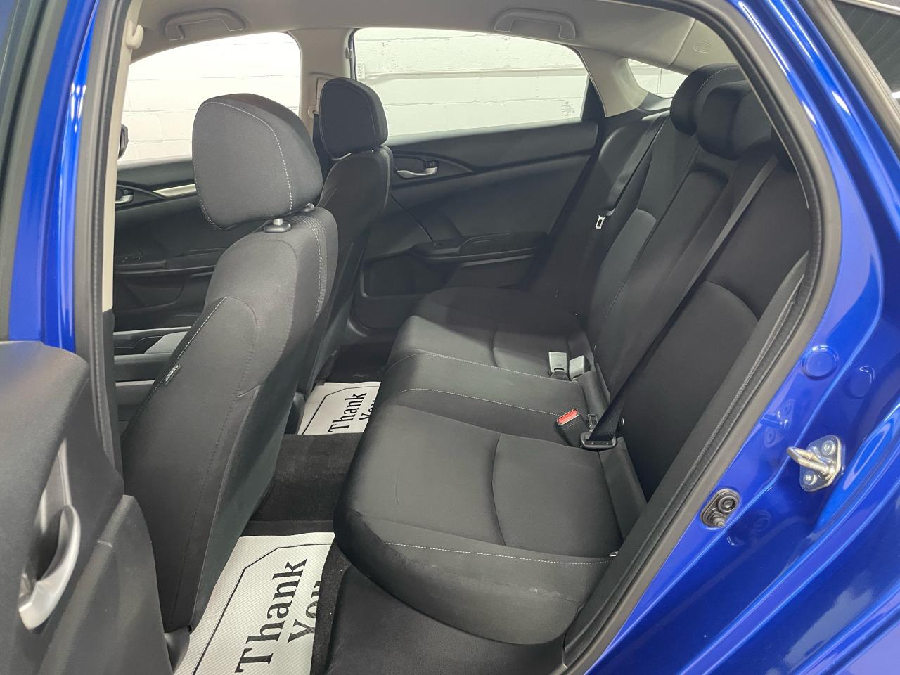 2017 Honda Civic 4dr Man LX Photo8