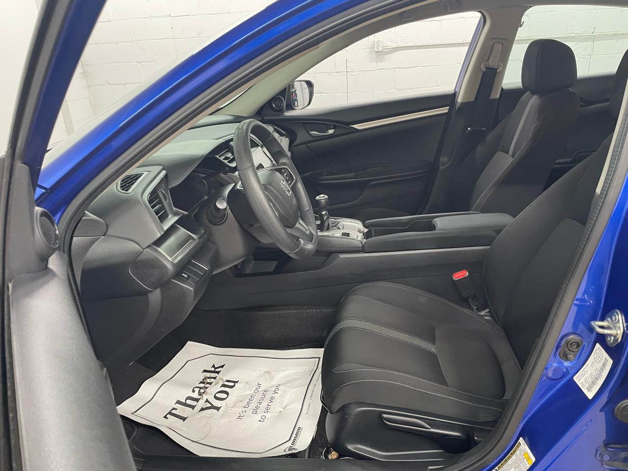 2017 Honda Civic 4dr Man LX Photo7