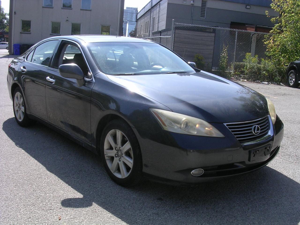 2007 Lexus ES 350 4dr Sdn - Photo #2