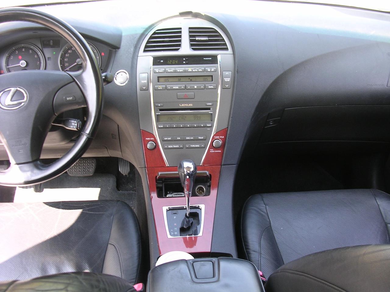 2007 Lexus ES 350 4dr Sdn Photo