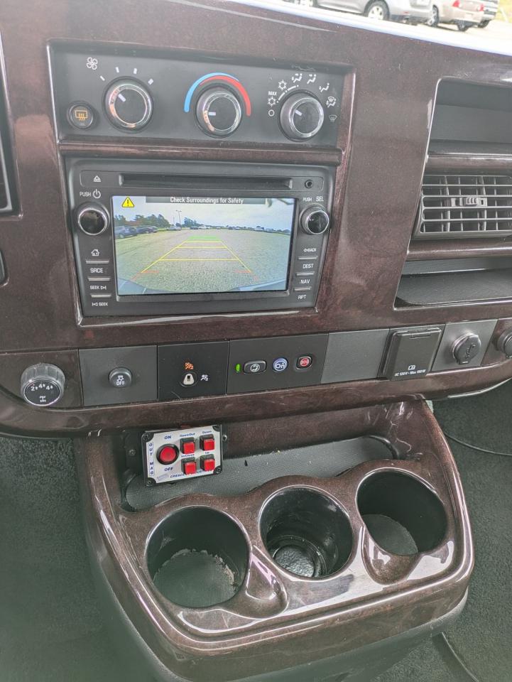 2018 GMC Savana LS - Photo #13
