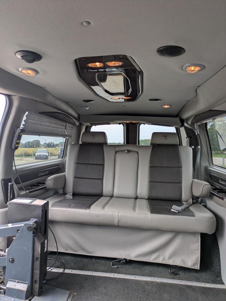 2018 GMC Savana LS - Photo #15