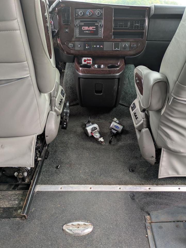2018 GMC Savana LS - Photo #17