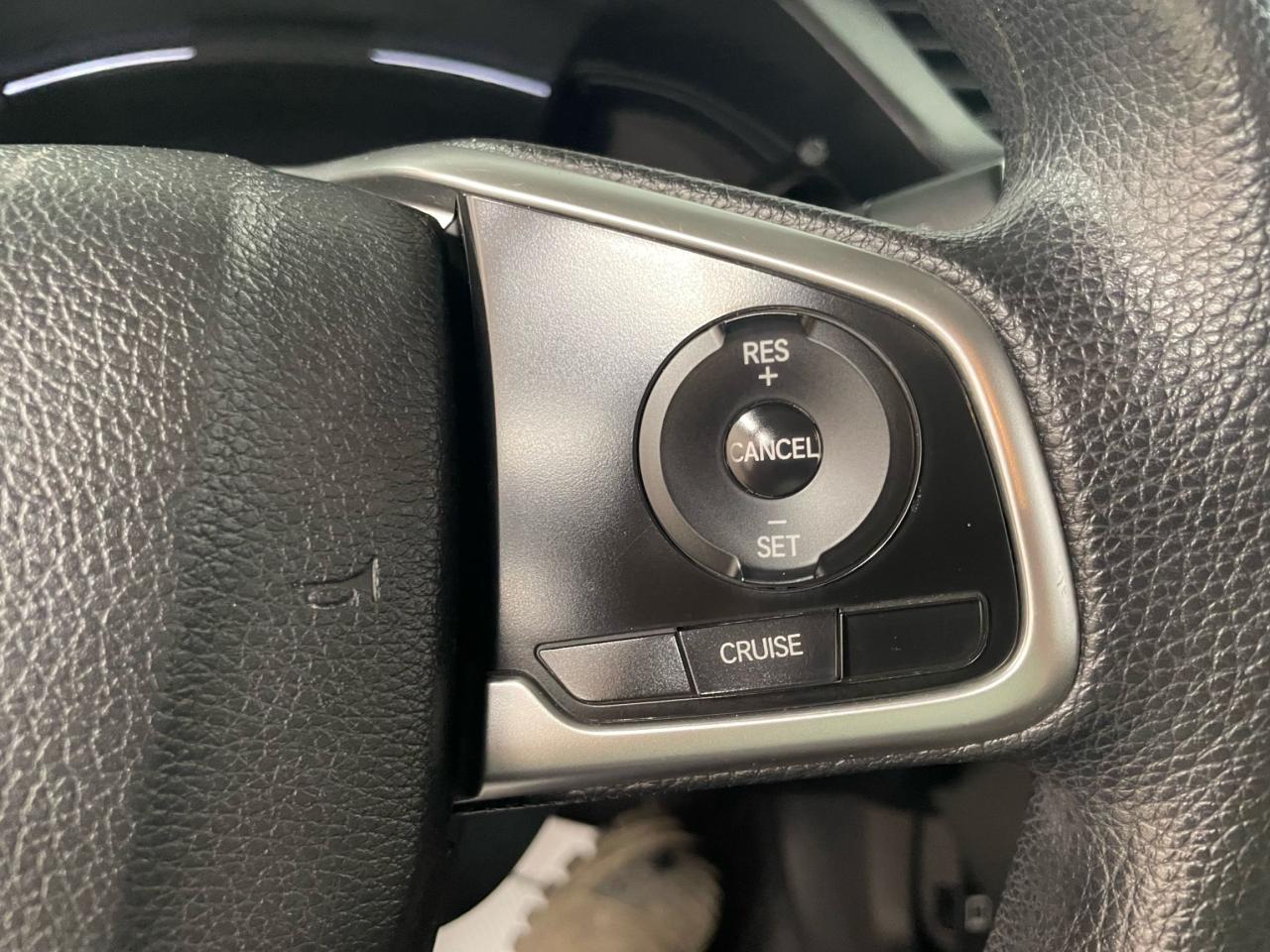 2017 Honda Civic 4dr Man LX