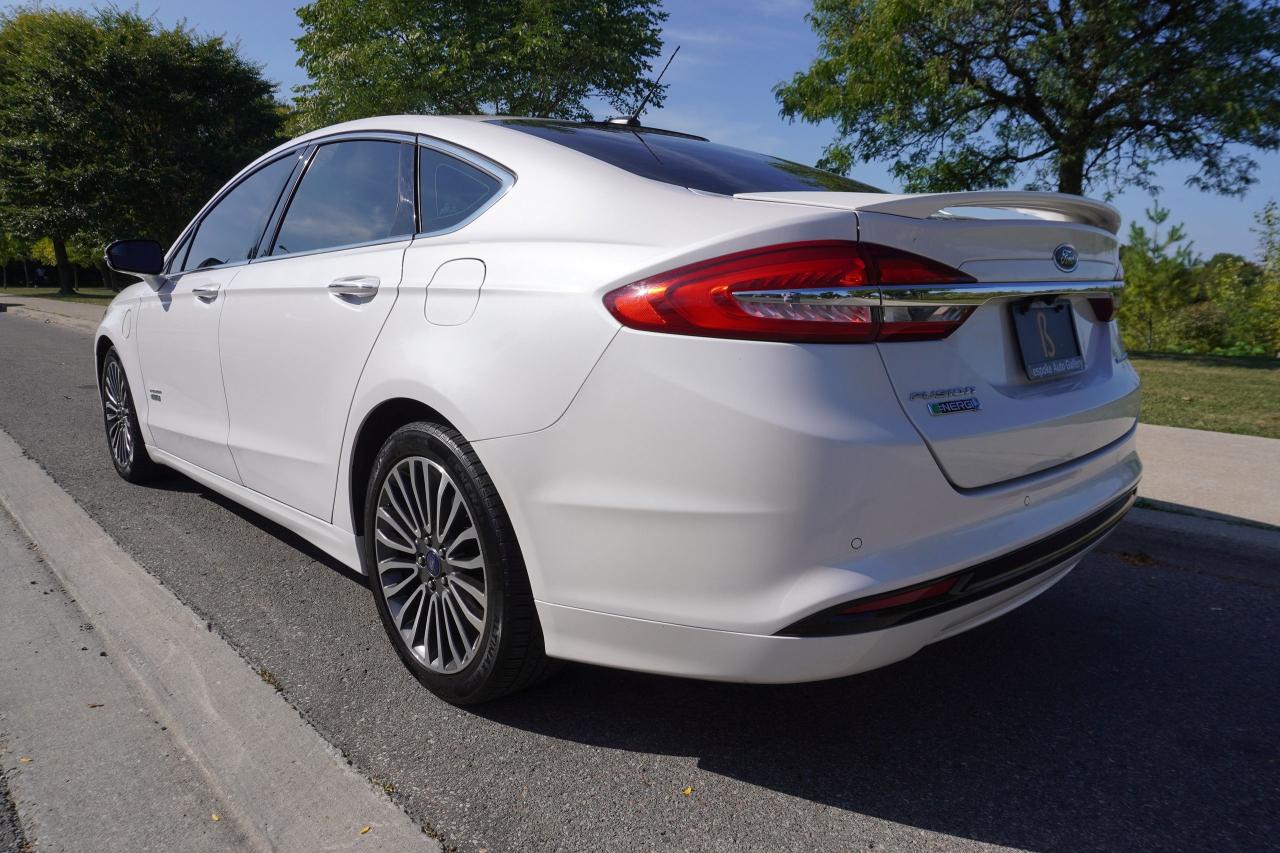 2017 Ford Fusion Energi 1 OWNER / NO ACCIDENTS / TITANIUM / PLUG-IN HYBRID Photo2