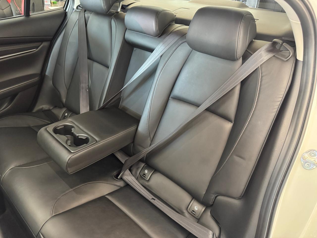 2019 Mazda MAZDA3 GS AWD+Leather+Adaptive Cruise+CLEAN CARFAX - Photo #24