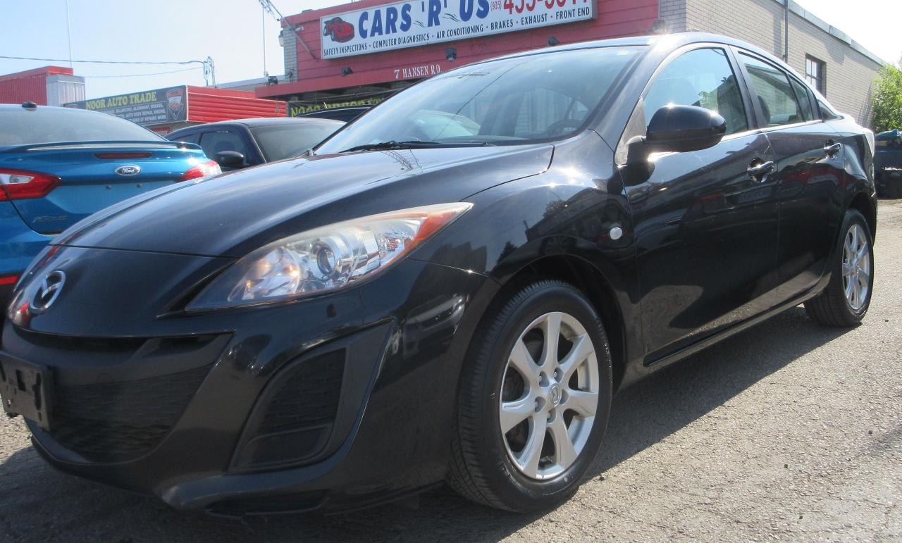 2010 Mazda MAZDA3 GX Photo