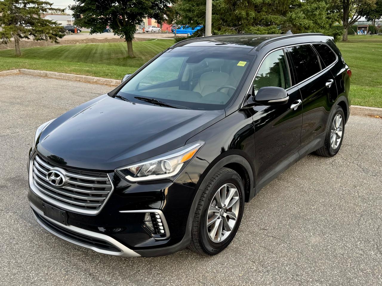 2017 Hyundai Santa Fe XL Luxury - Photo #1
