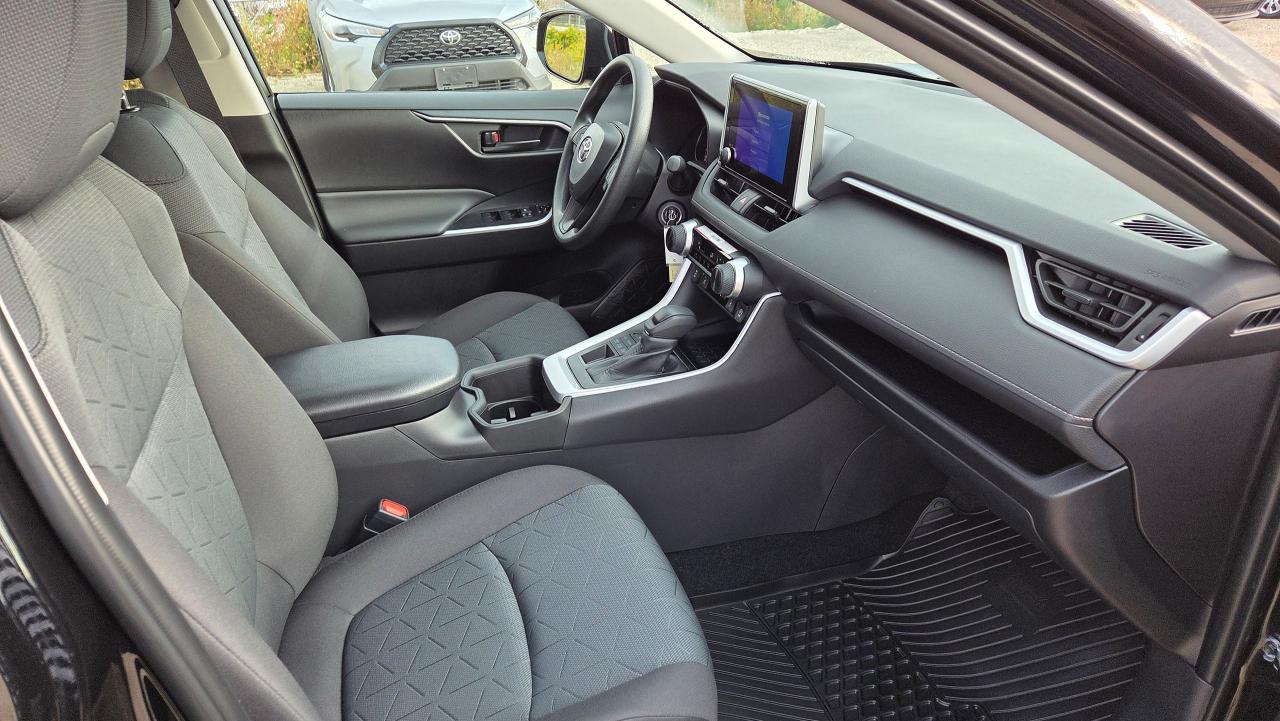 2025 Toyota RAV4 LE AWD - Photo #7