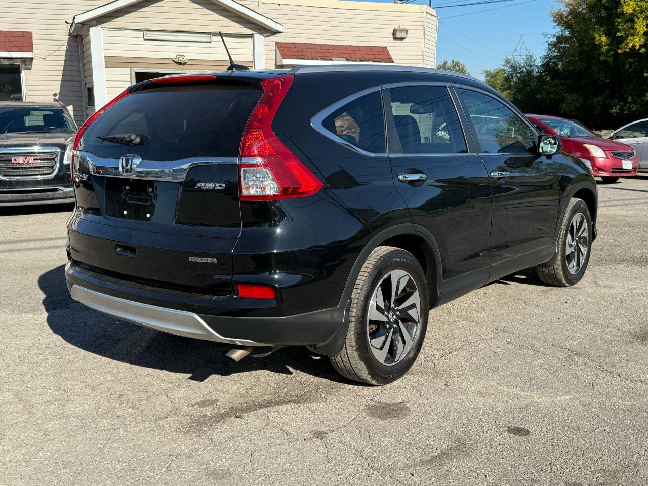 2015 Honda CR-V Touring REBUILT TITLE Photo4