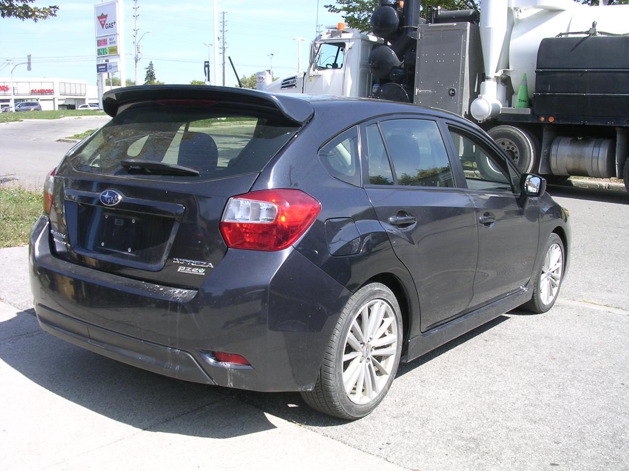 2015 Subaru Impreza 5dr HB Man 2.0i w/Sport Pkg - Photo #3