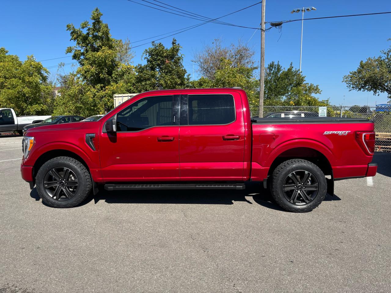 2021 Ford F-150 XLT **301A, NAVI, CARPLAY, NEW TIRES, 4X4 ** Photo3