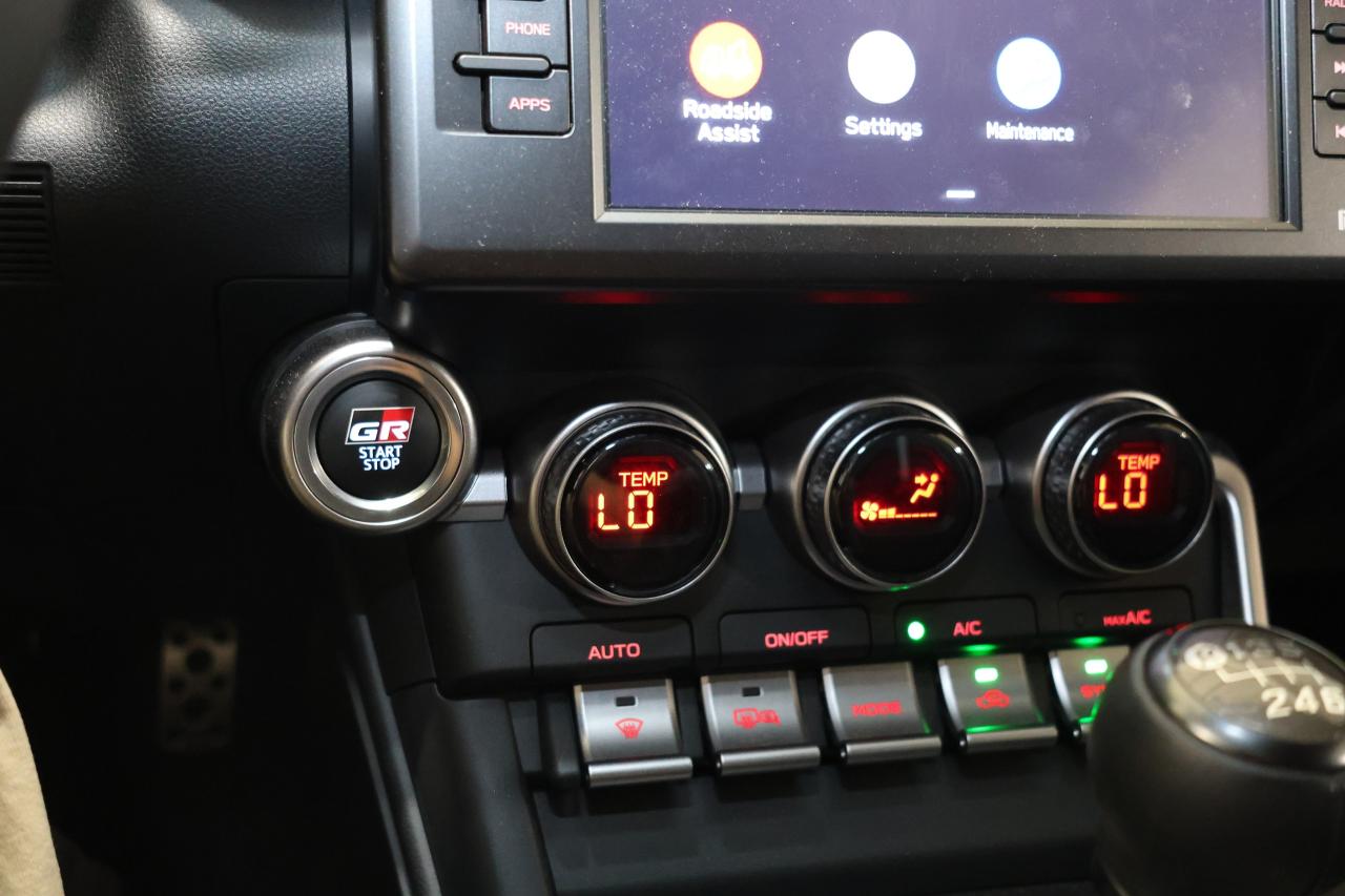 2025 Toyota GR86 Premium - BLINDSPOT|CAMERA|HEATED SEAT|PUSH START - Photo #16