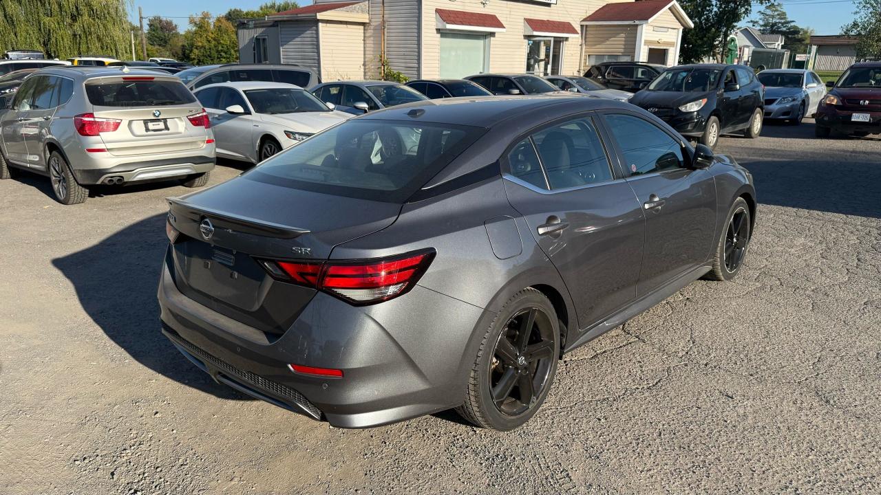 2022 Nissan Sentra SR Photo4