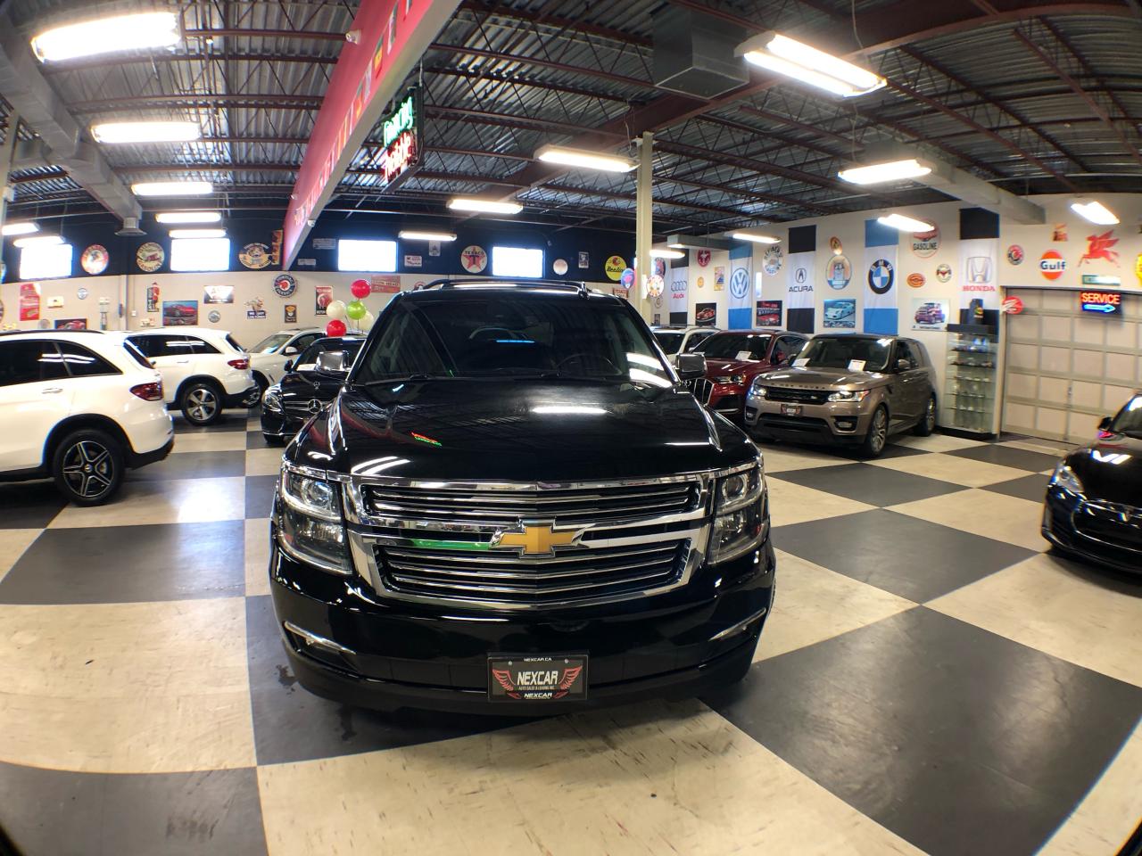 2017 Chevrolet Tahoe PREMIER 7 PASS 4WD LEATHER SUNROOF NAVI CAMERA Photo2