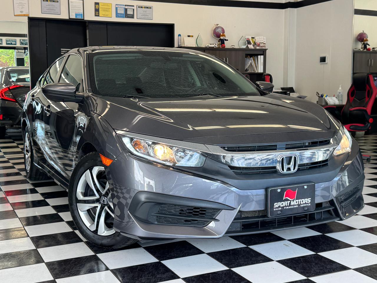 2018 Honda Civic LX+New Tires+ApplePlay+Camera+CLEAN CARFAX - Photo #16