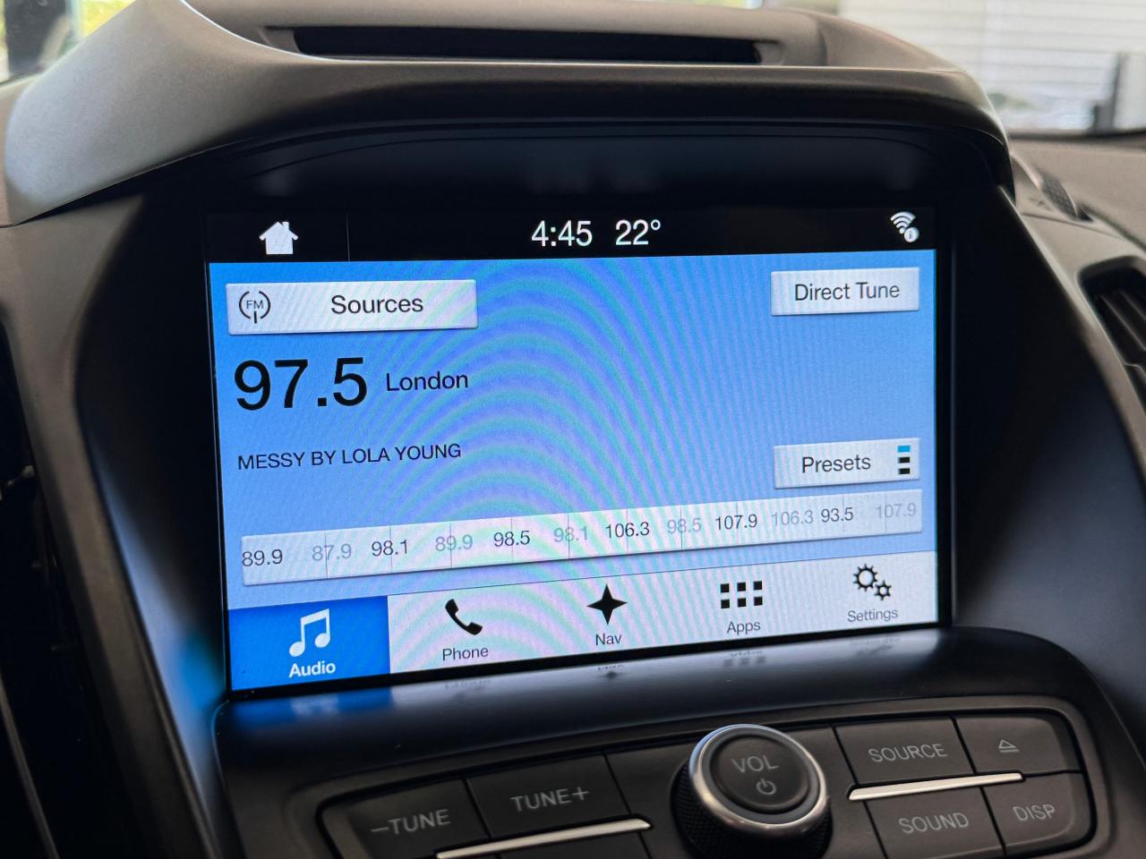 2018 Ford Escape SEL 4WD+Leather+Roof+ApplePlay+GPS+CLEAN CARFAX Photo31