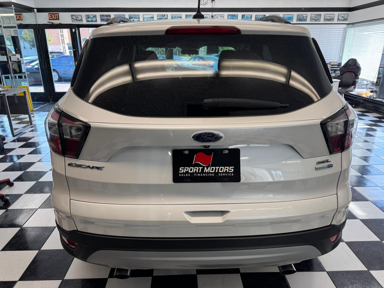 2018 Ford Escape SEL 4WD+Leather+Roof+ApplePlay+GPS+CLEAN CARFAX - Photo #7
