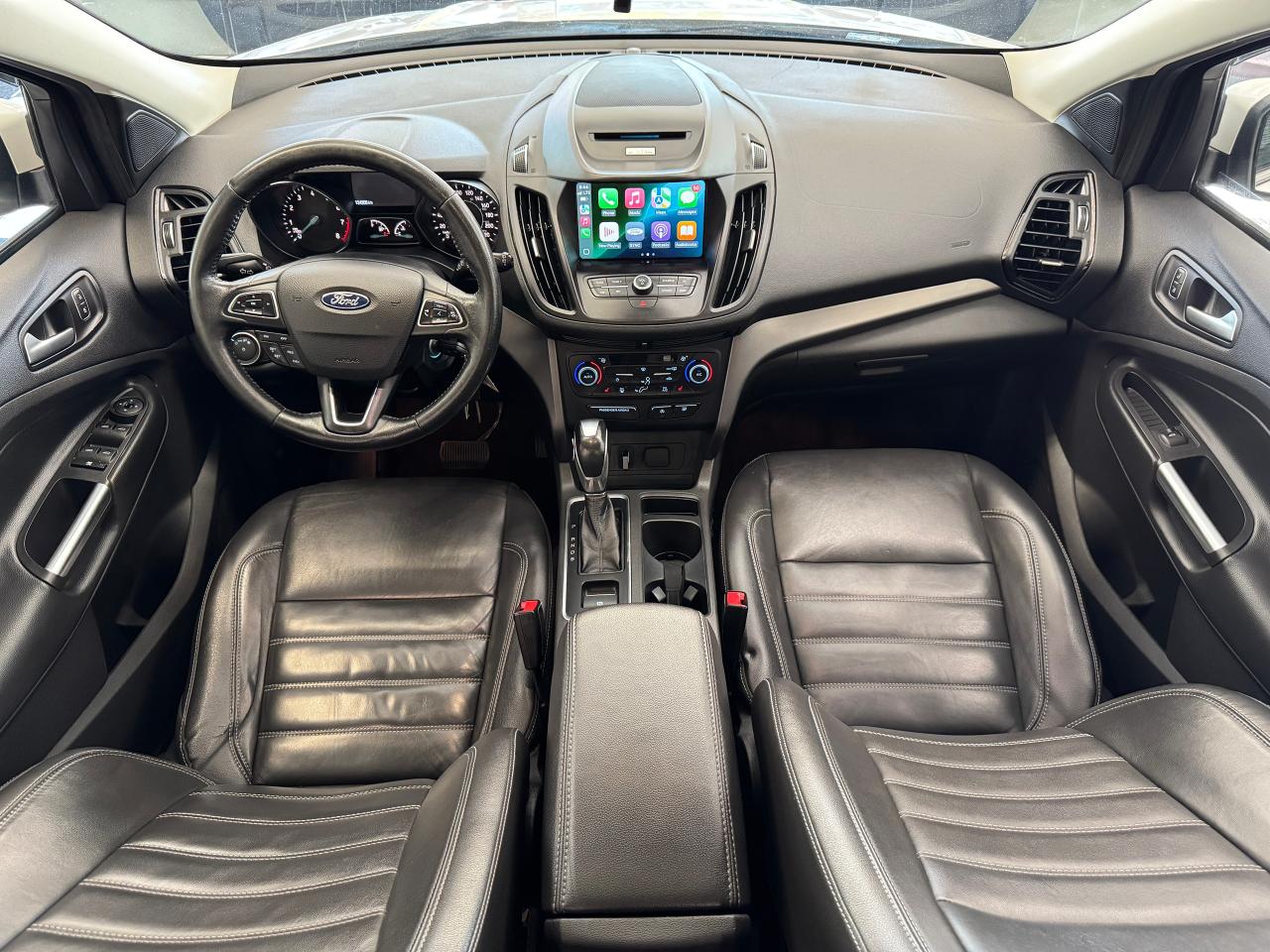 2018 Ford Escape SEL 4WD+Leather+Roof+ApplePlay+GPS+CLEAN CARFAX - Photo #2